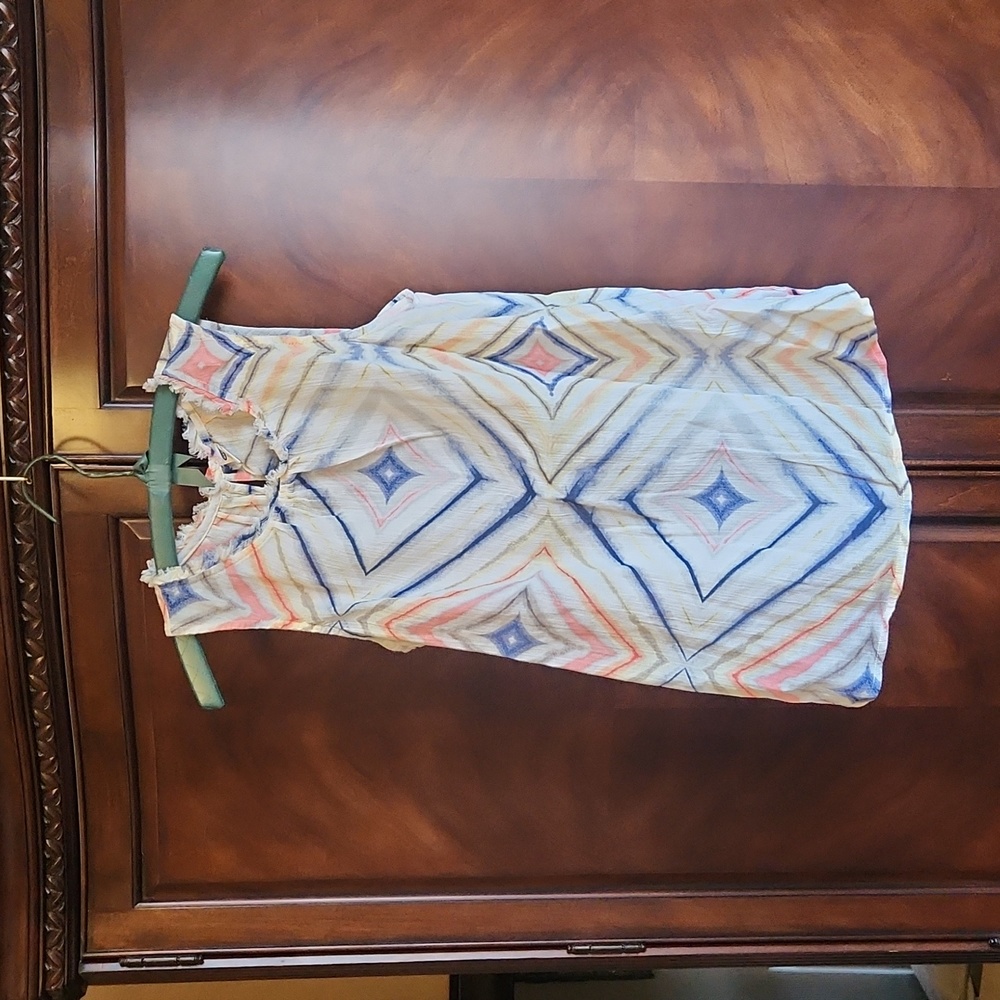 Old Navy top